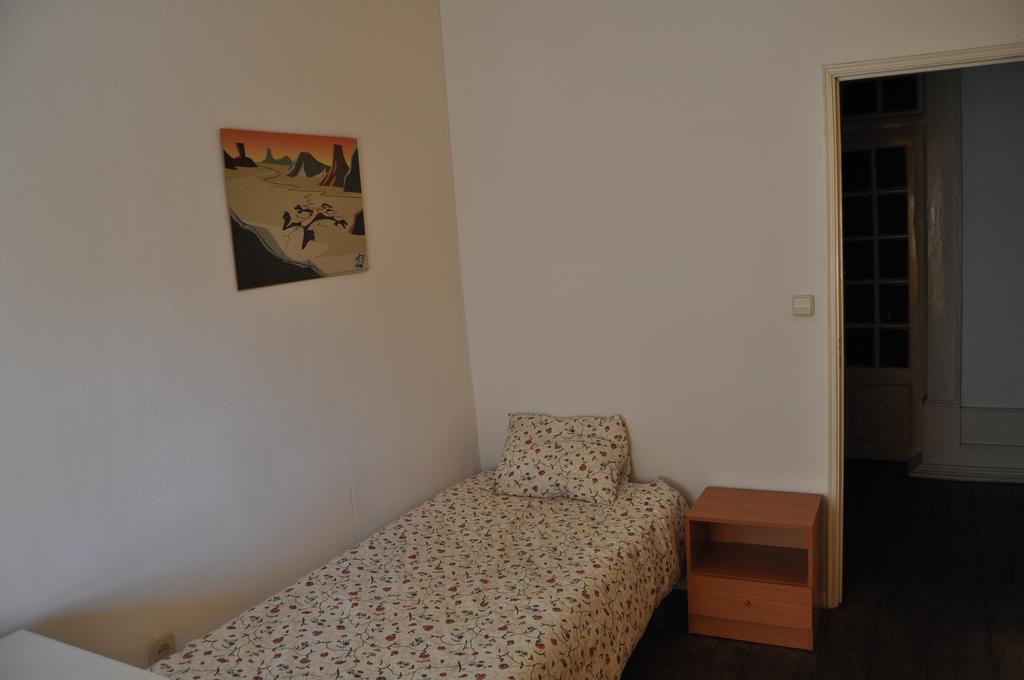 Covilha Hostel Habitación foto